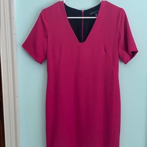 FUCHSIA FLATTERING EASY SHIFT DRESS